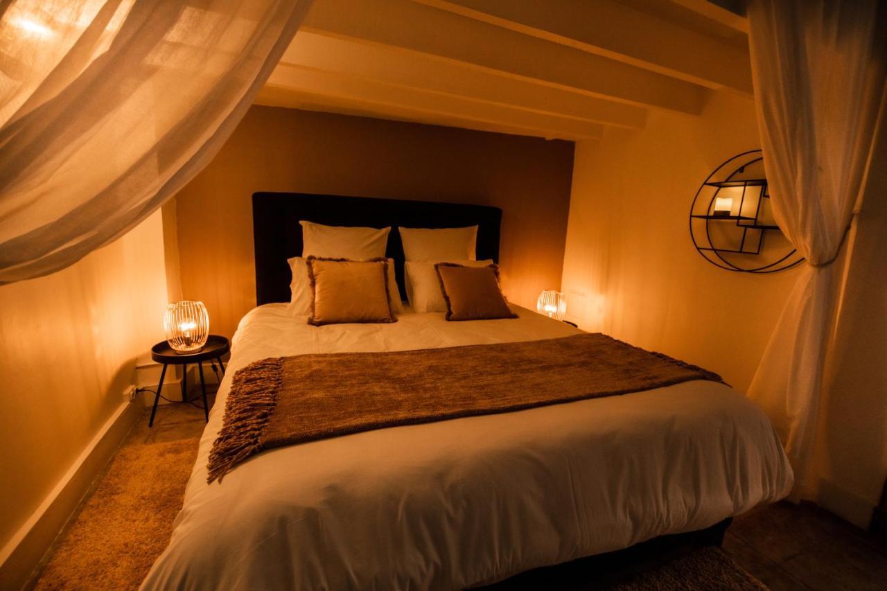 Appartement Romantique Avec Jacuzzi - Hypercentre, Place Jean Jaurès Montpellier